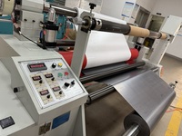 Laminateur thermique rouleau à rouleau avec entraînement mécanique, haute précision, pour emballage bois, largeur max. 1600 mm