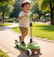 Trottinette pour enfants à 3 roues, style démon, avec lumière LED, hauteur réglable, pour les enfants de 3 à 8 ans