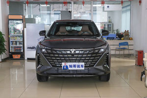Nuevo Changan UNI-Z 2025 500Bar DCT FWD SUV Compacto con Distancia entre Ejes de 2750 mm - Product Image 3