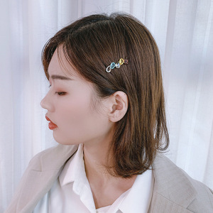 Épingles à <span class=keywords><strong>cheveux</strong></span> en diamant de couleur à la mode coréenne pour <span class=keywords><strong>cheveux</strong></span> <span class=keywords><strong>courts</strong></span> Chic Fringe Control Rhinestone Accessoires de pince à <span class=keywords><strong>cheveux</strong></span> pour filles - Product Image 4