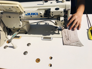 Used Jukis DU-1181-7 Industrial Single-needle Computerized Thread <b>Cutter</b> Lockstitch Sewing Machine Double Capacity Hook Manual - Product Image 3