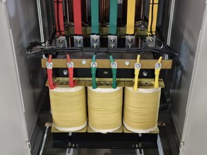 Régulateur de tension automatique de moteur servo triphasé 220v 380v 1000kva 300kw 200kw 150kw 100kw, stabilisateur de tension <span class=keywords><strong>AVR</strong></span> - Product Image 4