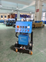 Machine à mousse de polyuréthane innovante, technologie de température constante avancée, efficacité inégalée, pulvérisateur 220V/380V 9,5kW