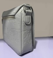 Sac bandoulière vintage en PU personnalisable pour homme, durable, imperméable, avec fermeture éclair, portable, plusieurs couleurs, prêt pour le bureau