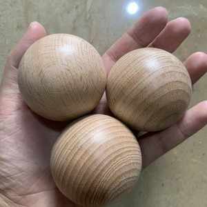 <span class=keywords><strong>Boule</strong></span> <span class=keywords><strong>en</strong></span> <span class=keywords><strong>bois</strong></span> naturel <span class=keywords><strong>de</strong></span> hockey <span class=keywords><strong>Boule</strong></span> <span class=keywords><strong>en</strong></span> <span class=keywords><strong>bois</strong></span> <span class=keywords><strong>de</strong></span> hêtre massif sans trou <span class=keywords><strong>de</strong></span> perçage Perle ronde Artisanat <span class=keywords><strong>en</strong></span> <span class=keywords><strong>bois</strong></span> pour Noël - Product Image 1