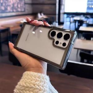 Custodia di Lusso Trasparente in Acrilico per Samsung <span class=keywords><strong>Galaxy</strong></span> S26 Ultra S24 S25 S22 Plus S23 FE A55 A56 A37 A17 con Bottoni Metallici Trasparenti - Product Image 1