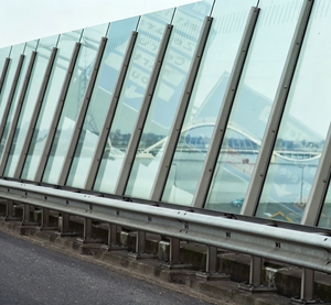 Barrera de Acero Galvanizado de Alto Rendimiento para Carreteras con Estándar AASHTO M180, Calidad de Exportación - Product Image 6
