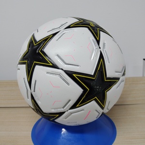 Ballon de football de qualité supérieure pour les clubs préparant les tournois format Tri-Nation Cup 2026 - Product Image 3