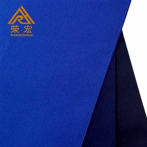 Vải <span class=keywords><strong>CVC</strong></span> Ronghong 60% cotton 40% polyester, 195GSM, chống tẩy clo, dùng may đồng phục bác sĩ, chất liệu y tế (OEM/ODM) - Product Image 3