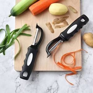 Petit éplucheur de fruits et légumes en acier inoxydable avec poignée confortable Accessoire d'outil de cuisine domestique en métal durable - Product Image 4