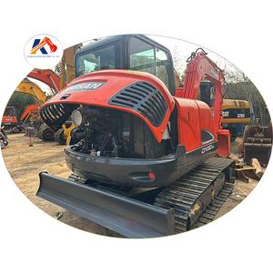 Mini-excavatrice hydraulique d'occasion DOOSAN DX60-9C, chargeuse-pelleteuse à vendre, chargeuse-pelleteuse DX60 d'occasion - Product Image 1