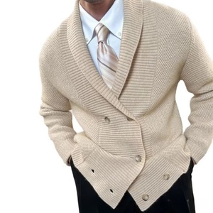 Op maat gemaakte logo OEM Old Money stijl breiwerk V-hals gebreide jas oversized reverskraag casual gebreide cardigan trui heren - Product Image 4