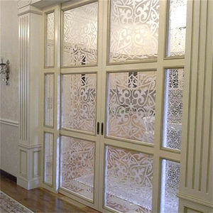 เครื่องพ่นทรายด้วยเลเซ<span class=keywords><strong>อร</strong></span>์ UV เครื่องทำน้ำแข็งแก้วเครื่องแกะสลักอัตโนมัติ - Product Image 2