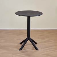 Table de bar moderne à la mode simple table ronde en PP mobilier d'extérieur commercial restaurant bar jardin table à vin utilisation