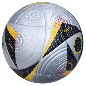 ลูกฟุตบอลเย็บติดด้วยความร้อน รุ่น Custom Logo 2026 คุณภาพสูง Molten 5000 สำหรับการแข่งขัน ผิวสัมผัส PU หนังเทียม สำหรับเล่นในร่ม/กลางแจ้ง - Product Image 4