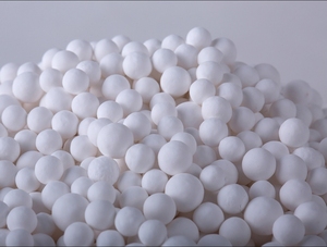 Desecante portador de catalizador en polvo de microesferas de alúmina activada para agente auxiliar químico de refinación de petróleo R de caucho - Product Image 5