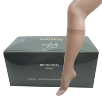 Commerce extérieur bas en boîte simple bouche essayer des chaussettes chaussettes jetables en boîte fournisseur