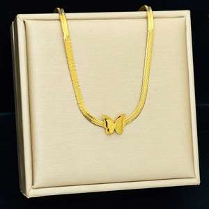 สร้อยคอโซ่ใบมีดผีเสื้อเหล็กไทเทเนียมแบบเรียบหรูสำหรับผู้หญิงสร้อยข้อมือเข้าชุดได้กับทุกชุดแฟชั่นสีทอง - Product Image 6