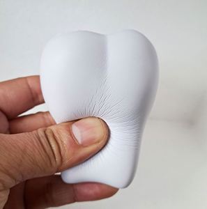Pelota Antiestrés con Forma de Diente y Logotipo Personalizado, Juguetes para Aliviar el Estrés, para Promoción - Product Image 1