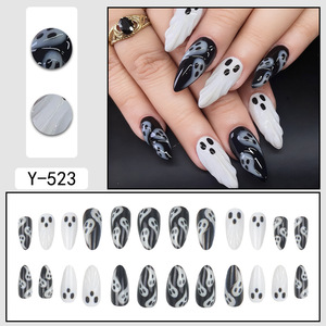 24 faux ongles en amande moyenne à presser, motif fantôme d'Halloween, noir et blanc, visage de fantôme effrayant, pour fête costumée d'Halloween - Product Image 3