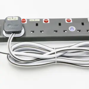 Power Surge Protector with 3 Universal Outlets 13A Max. 3250W UK ,SINGAPORE HONGKONG MALAYSIA TYPE-069