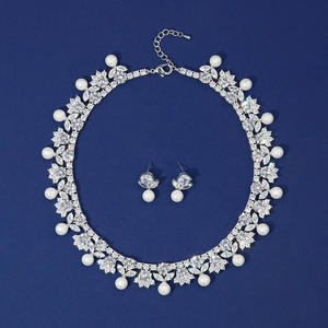 طقم قلادة وأقراط زفاف كبيرة من HIBRIDE طقم مجوهرات حفلات الزفاف للنساء من إكسسوارات - Product Image 4