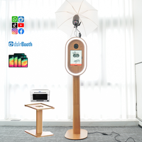 Studio photo pour iPad avec finition bois, éclairage d'ambiance pour appareil photo et impressions instantanées, machine de photomaton pour iPad légère et transportable
