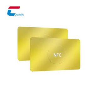 Lüks 24k altın NFC hibrid metal NTAG 215 paslanmaz çelik RFID iş metal kartı