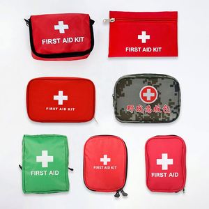 Trousse de premiers soins de voyage promotionnelle personnalisée avec fournitures médicales d'urgence - Product Image 4