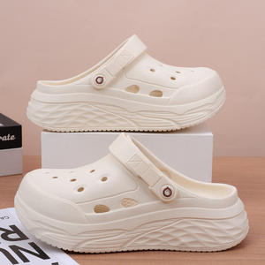 Sabots à plateforme vert clair pour femmes, hauteur de talon 3 cm, chaussures Crocs antidérapantes pour toutes les saisons - Product Image 2