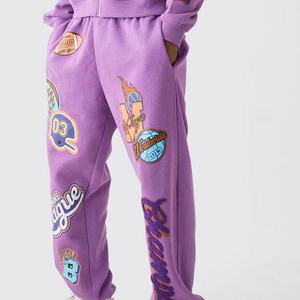 Conjunto Deportivo Morado con Capucha y Logos Aplicados, Ropa Urbana de Algodón de Longitud Completa, Unisex para Adultos, Ropa de Otoño - Product Image 2