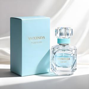 Premium Facettierte Glas-Parfümflasche mit Kristallverschluss & Maßgefertigtem Blauen Geschenkbox-Set - Product Image 5