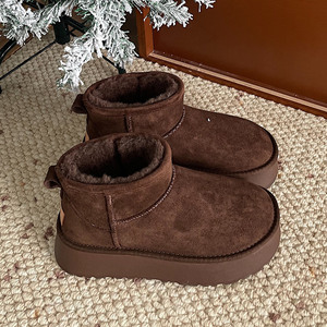 Thick-<b>fur</b>-lined warm winter <b>boots</b> <b>for</b> <b>women</b> 2026 versatile and retro round-toe cotton shoes with thick sole <b>women's</b> snow <b>boots</b> - Product Image 4