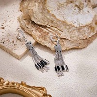 Agile Cheetah Tassel Boucles d'oreilles à la mode et cool émail noir vert perle pendentif charme sauvage bijoux de style indien moyen pour femmes