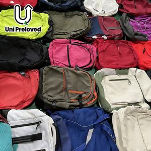 Sac à dos de sport <span class=keywords><strong>d</strong></span>'<span class=keywords><strong>occasion</strong></span> A20 – Lot mixte en gros, style original, haute qualité, facile à utiliser et abordable pour les commandes en gros - Product Image 1