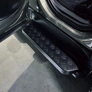 Summer Auto Parts Car Accessories <span class=keywords><strong>Body</strong></span> Kit Side Foot <span class=keywords><strong>Step</strong></span> Pedal Car Running Board Side <span class=keywords><strong>Step</strong></span> pour Land Rover New Defender 110 - Product Image 3