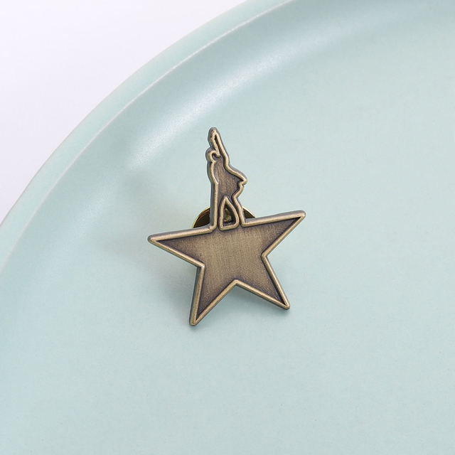 Hamilton Gold Star Logo Brooch Enamel Pin Retro Vintage Musical Theater Metal Brooches Backpack Lapel Badge Fashion Jewelry Gift