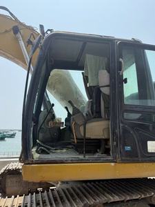 รถขุดตีนตะขาบดีเซลไฮดรอลิก CAT 320D2 มือสอง ขนาด 20 ตัน สภาพการทำงานดีเยี่ยม ราคาแข่งขัน พร้อมขาย - Product Image 4