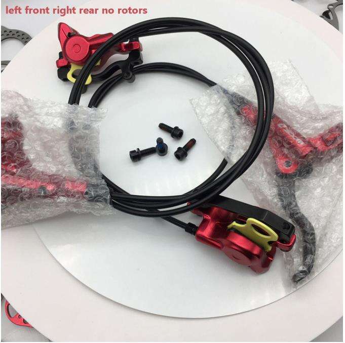 คู่สีแดง