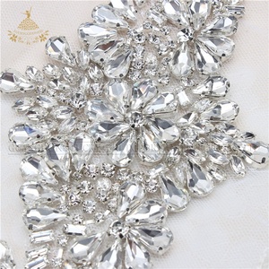 LG880เพชรลูกปัดชุดราตรีแต่งงาน Rhinestone Applique สำหรับเสื้อผ้า - Product Image 5