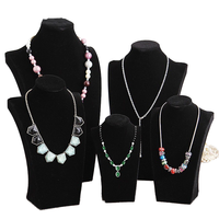 Présentoirs à bijoux en velours gris, noir et vert pour colliers, bustes de présentation de bijoux, mannequins pour vitrine de bijouterie