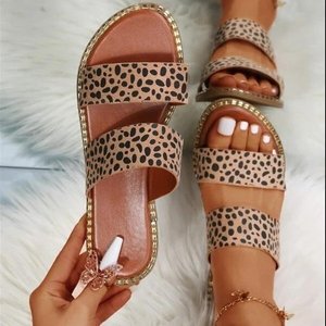 Pantoufles léopard pour femmes adultes, grande taille, légères, plates, à enfiler, chaussures décontractées très tendance, semelle en caoutchouc antidérapante - Product Image 5