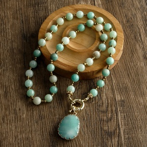 Collana con Ciondolo in Pietra Naturale Occhio di Tigre 8mm, Gioielli Etnici Bohémien Personalizzati per Donne, Chiusura a Molla in Rame - Product Image 2