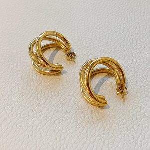<span class=keywords><strong>Pendientes</strong></span> de <span class=keywords><strong>aro</strong></span> abierto de <span class=keywords><strong>Triple</strong></span> enlace dorado, de acero inoxidable, hipoalergénico, a prueba de agua, joyería para regalos - Product Image 4