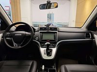 Voitures d'occasion HAVAL M6 SUV LHD Automatique Traction avant 1.5T Faible kilométrage Sans accident Exportation Vente en gros 2017 2018