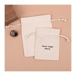 Bolsa de Regalo Personalizada de Algodón con Cordón, para Bodas, Cumpleaños, Recuerdos, para Toda Ocasión, Agrega Nombre o Cualquier Texto a Elección - Product Image 2