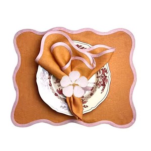 Manteles individuales con borde ondulado bordado y servilletas de lino 100% festoneadas bordadas para boda - Product Image 6