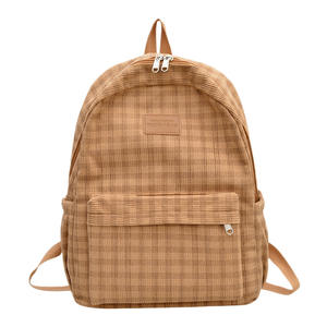 Sac à dos rétro à carreaux de style japonais, grande capacité, léger, décontracté pour les élèves du collège, pour l'automne et l'hiver - Product Image 4