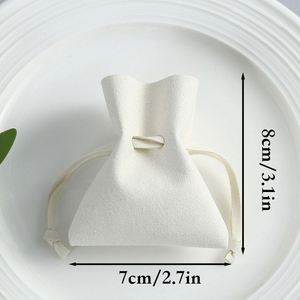 Bolsitas de Microfibra de 7x8cm, Bolsitas de Joyería con Cordón de Piel Sintética, Bolsas de Regalo de Terciopelo Suave para Empacar Anillos y Pendientes - Product Image 3