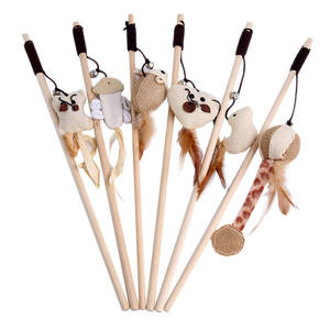 Juguete para gatos de 40 cm con plumas y varita de lino - Compra varitas interactivas para gatos con ratón de madera - Product Image 5